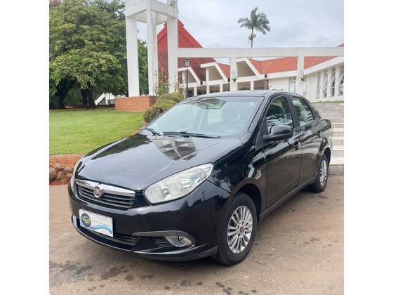 FIAT GRAND SIENA 1.4 MPI ATTRACTIVE 8V FLEX 4P MANUAL FIAT GRAND SIENA 1.4 MPI ATTRACTIVE 8V FLEX 4P MANUAL